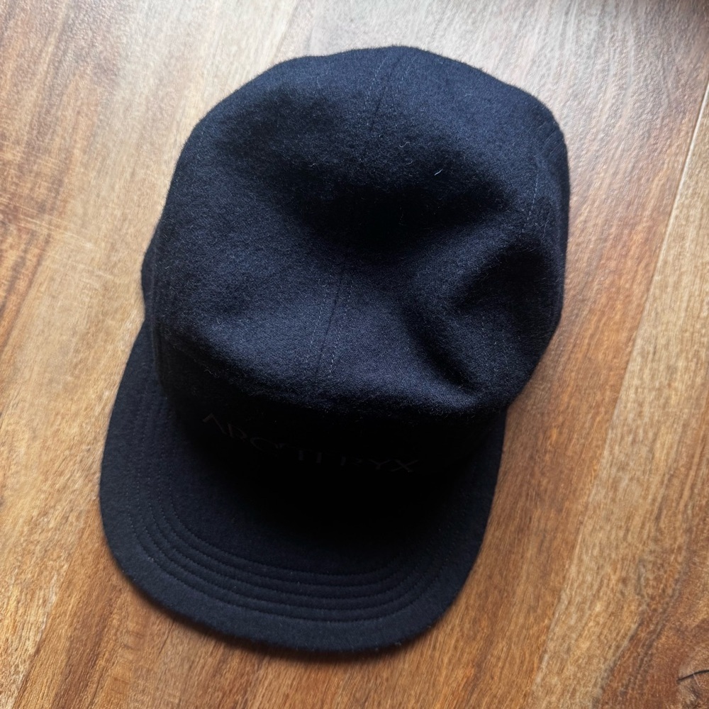 Arc'teryx 5 Panel Wool Hat Navy Blue Unisex Adults Adjustable SnapBack Cap - Picture 5 of 9